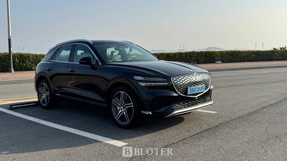제네시스 EREV GV70