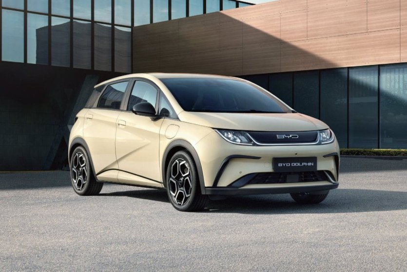 BYD 돌핀 2천만원대 전기차